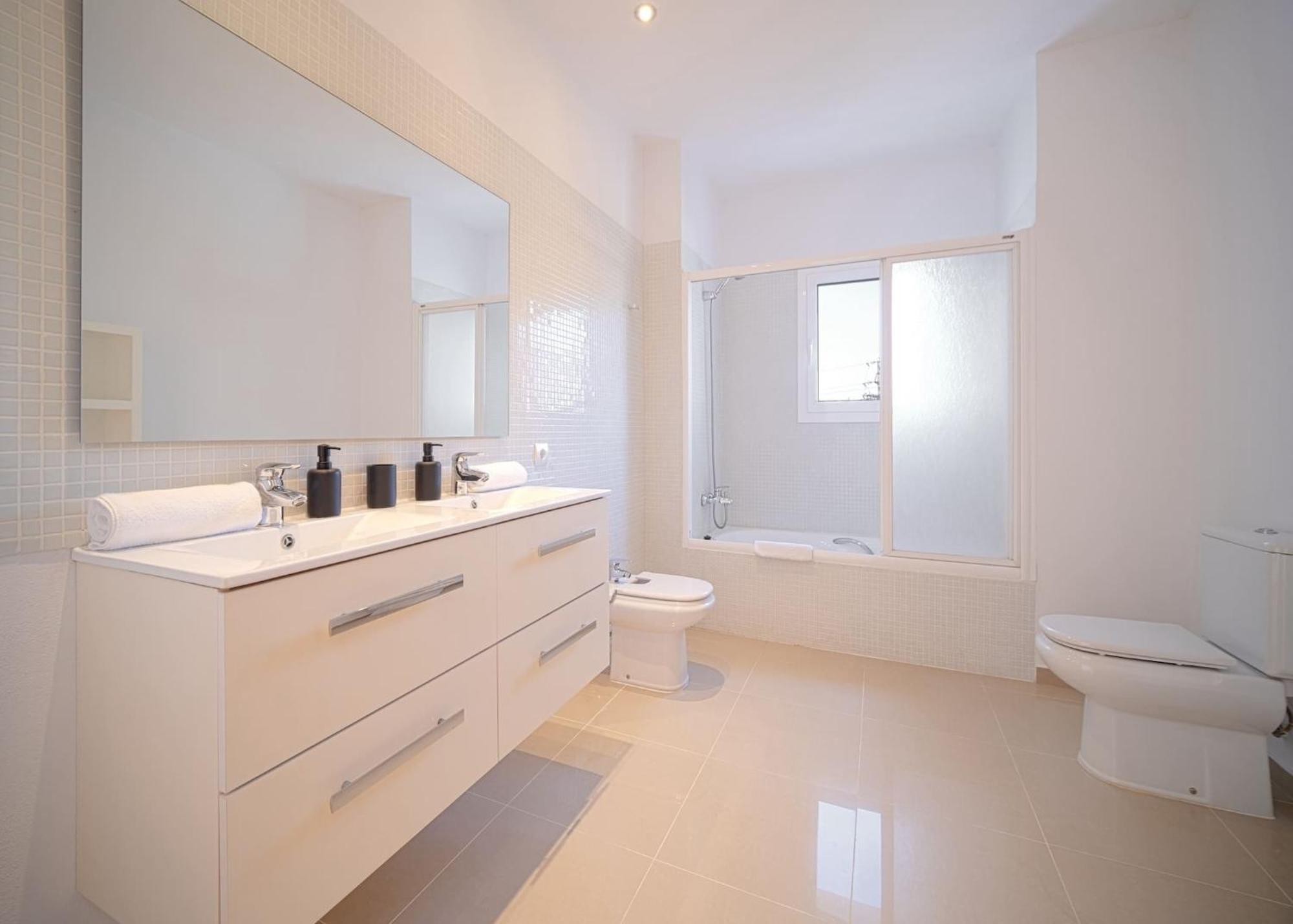 Villa Romeo 2Km From Ibiza Town And 1Km From Talamanca Beach Santa Eulalia del Río Exterior foto