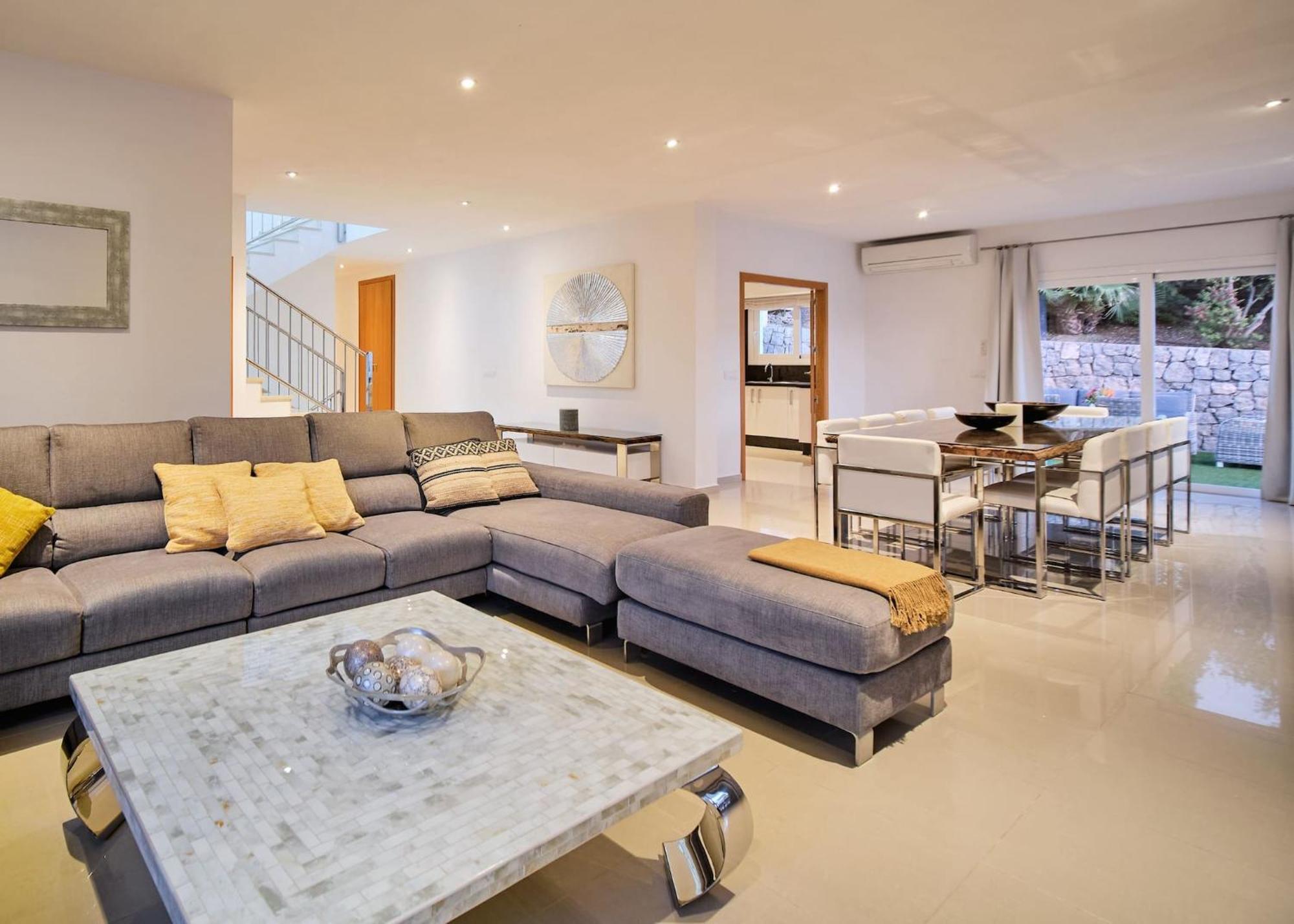 Villa Romeo 2Km From Ibiza Town And 1Km From Talamanca Beach Santa Eulalia del Río Exterior foto