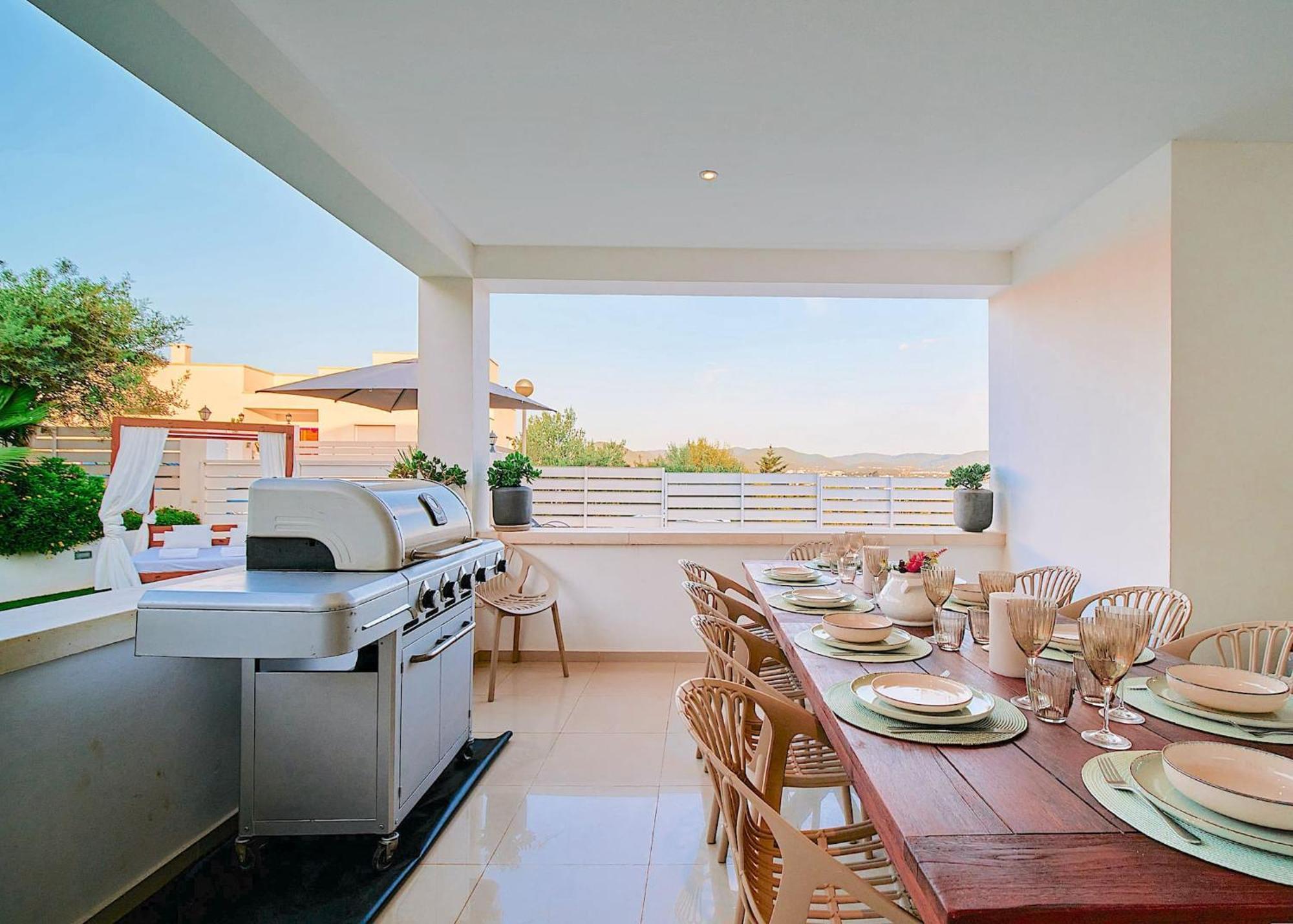 Villa Romeo 2Km From Ibiza Town And 1Km From Talamanca Beach Santa Eulalia del Río Exterior foto